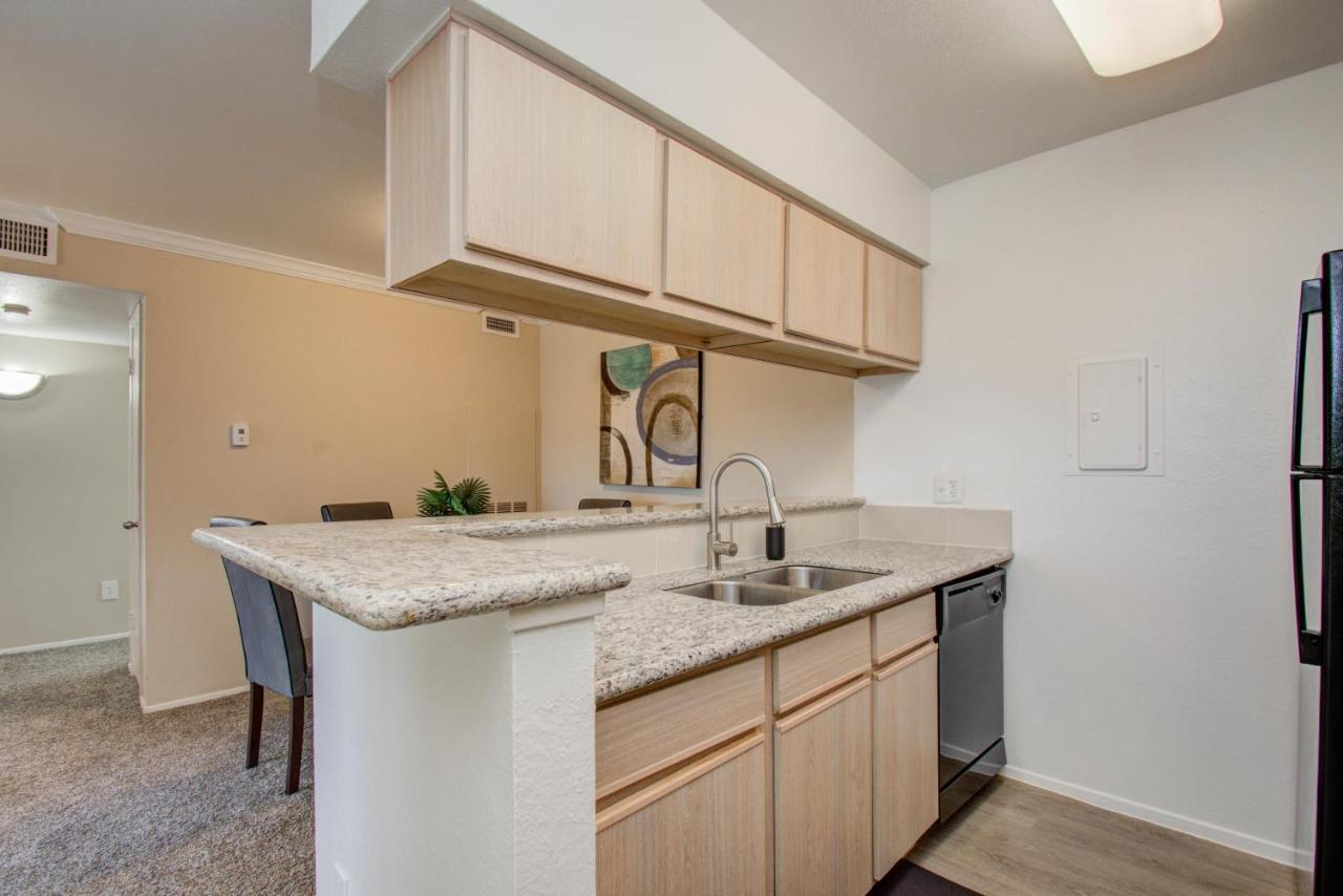 Ferienwohnung *Hidden Gem* cozy 1 bd NRG/TMC/DT/Zoo/Museums Houston Exterior foto